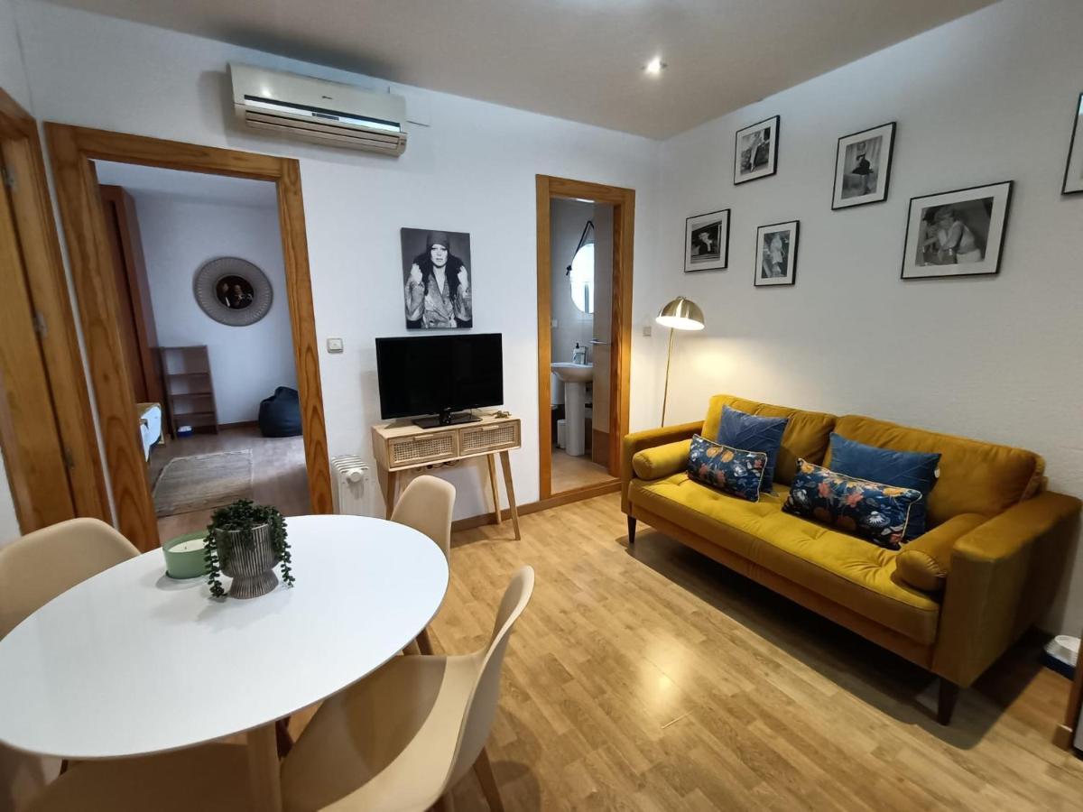 גרנדה Apartamentos Alma מראה חיצוני תמונה
