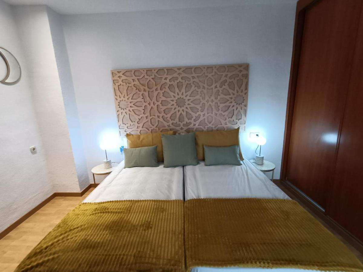 גרנדה Apartamentos Alma חדר תמונה