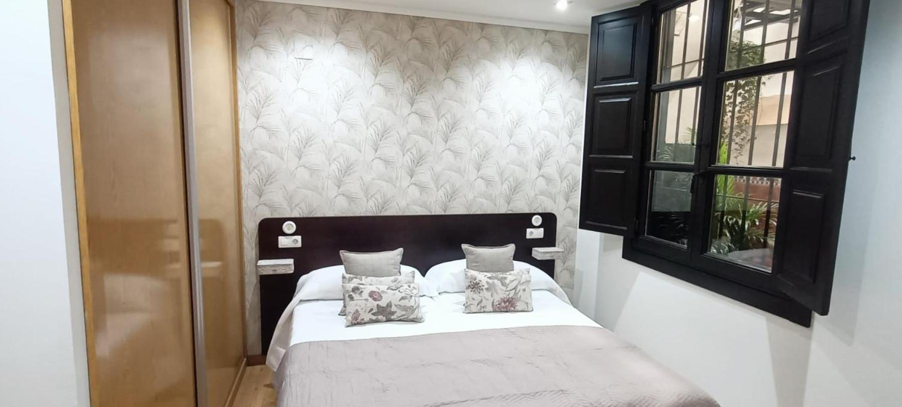 גרנדה Apartamentos Alma מראה חיצוני תמונה