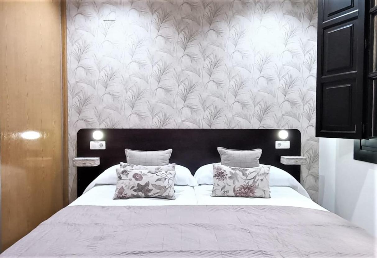 גרנדה Apartamentos Alma מראה חיצוני תמונה