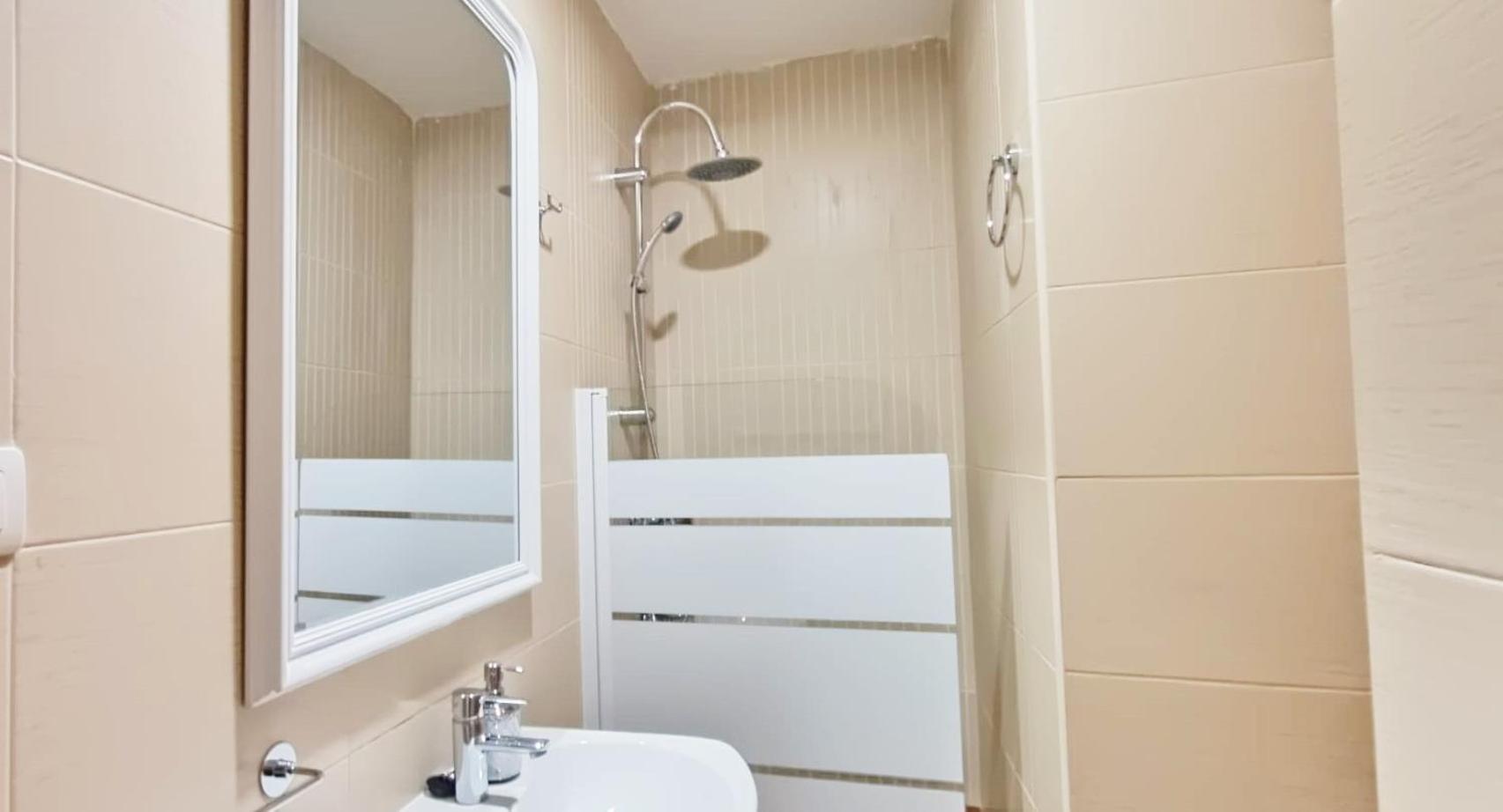 גרנדה Apartamentos Alma מראה חיצוני תמונה